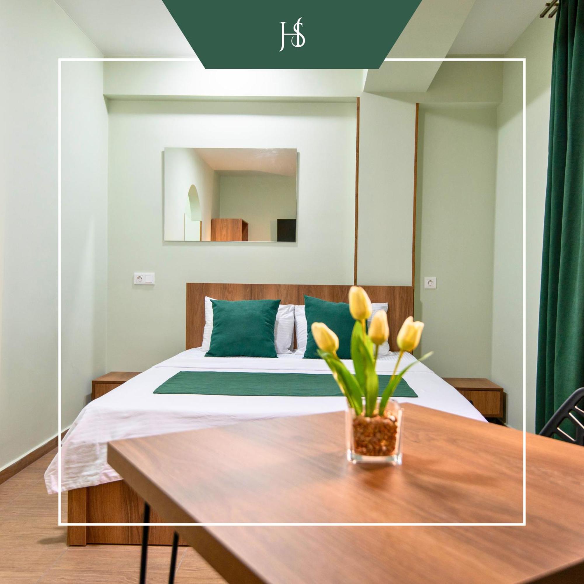 Hotel Serenity Tbilisi Esterno foto