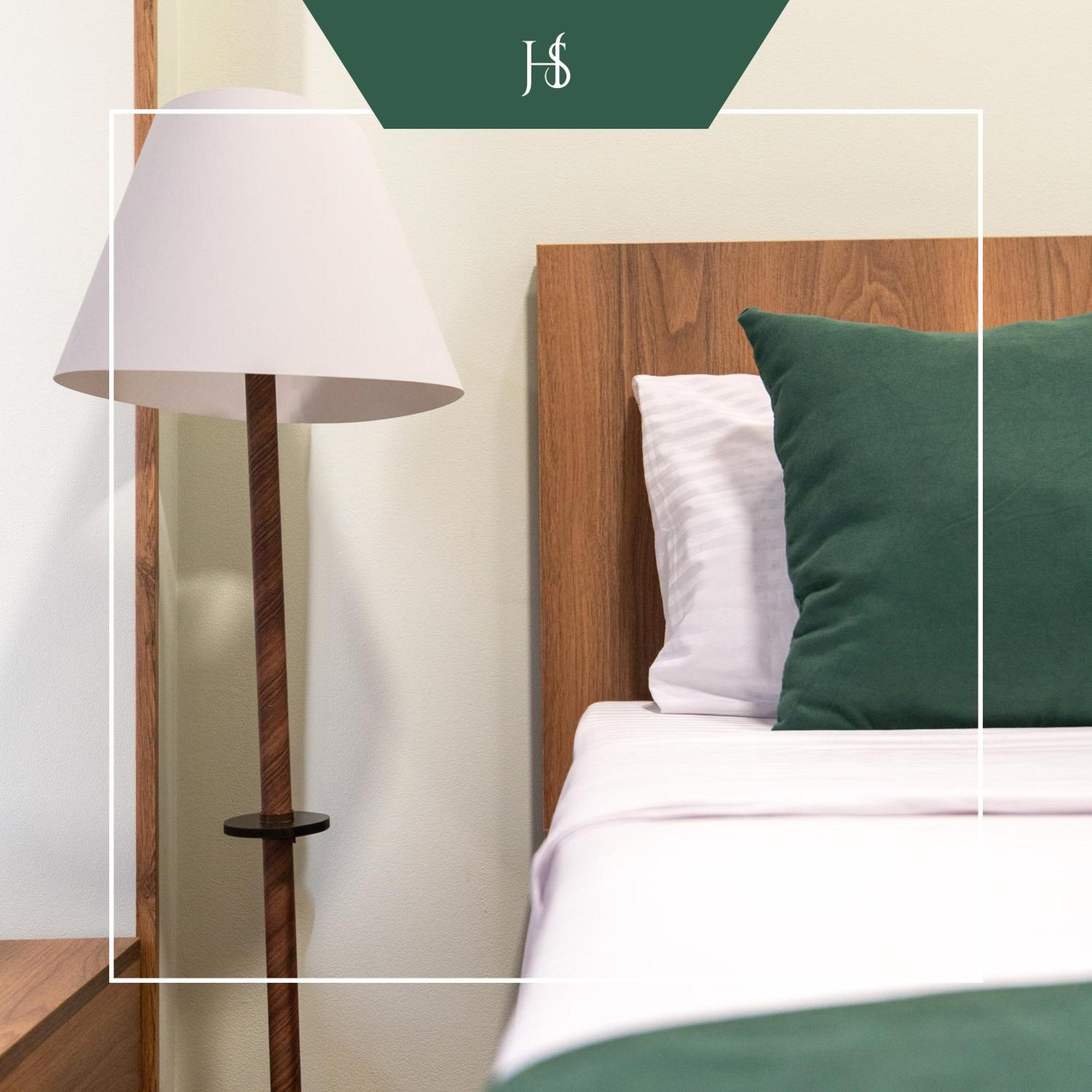 Hotel Serenity Tbilisi Esterno foto