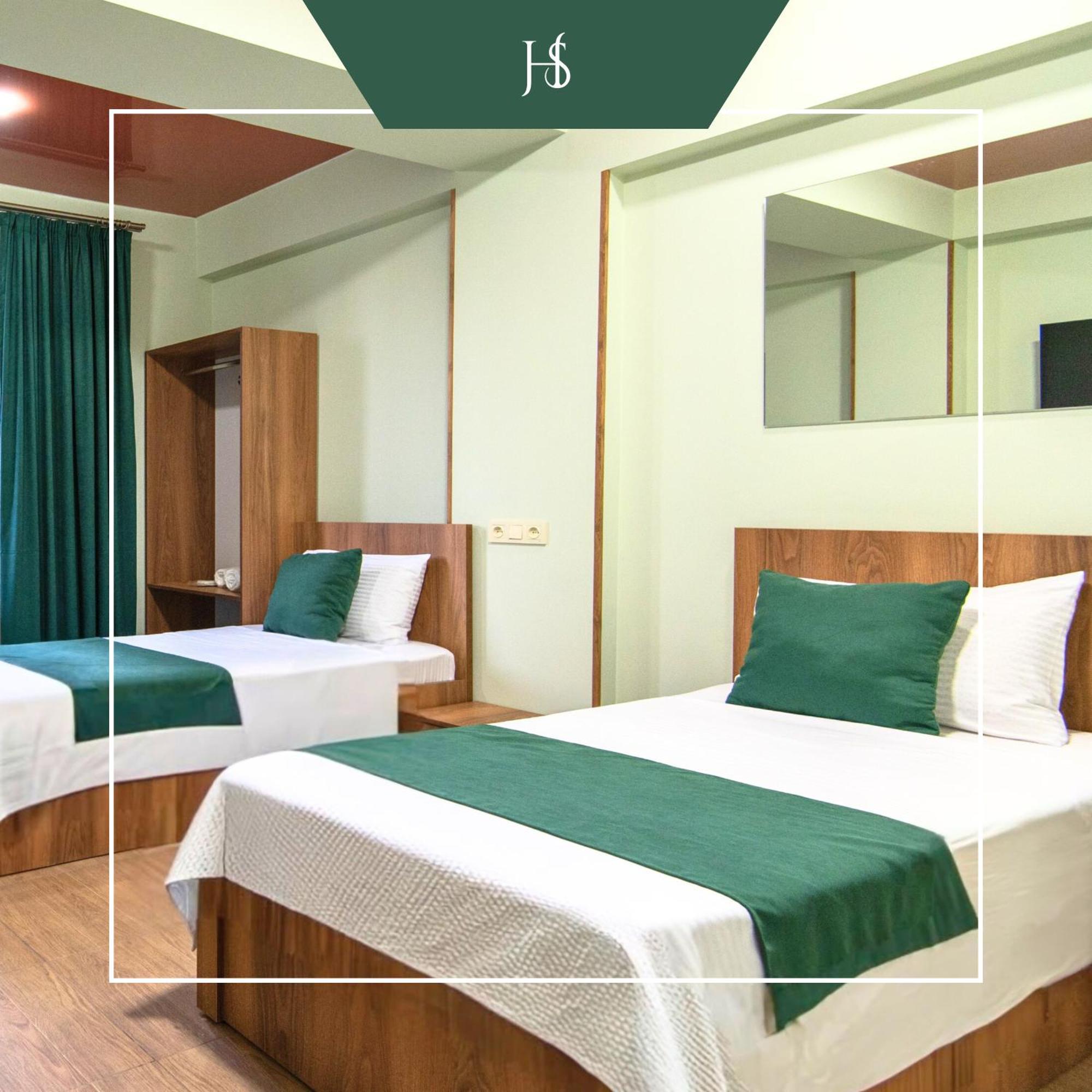 Hotel Serenity Tbilisi Esterno foto
