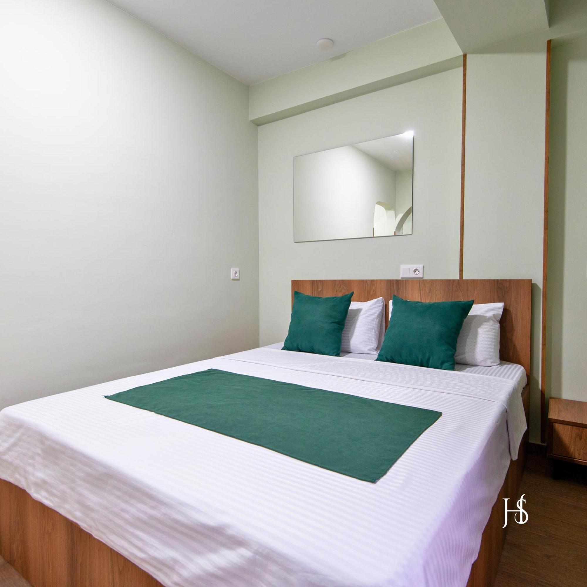 Hotel Serenity Tbilisi Esterno foto